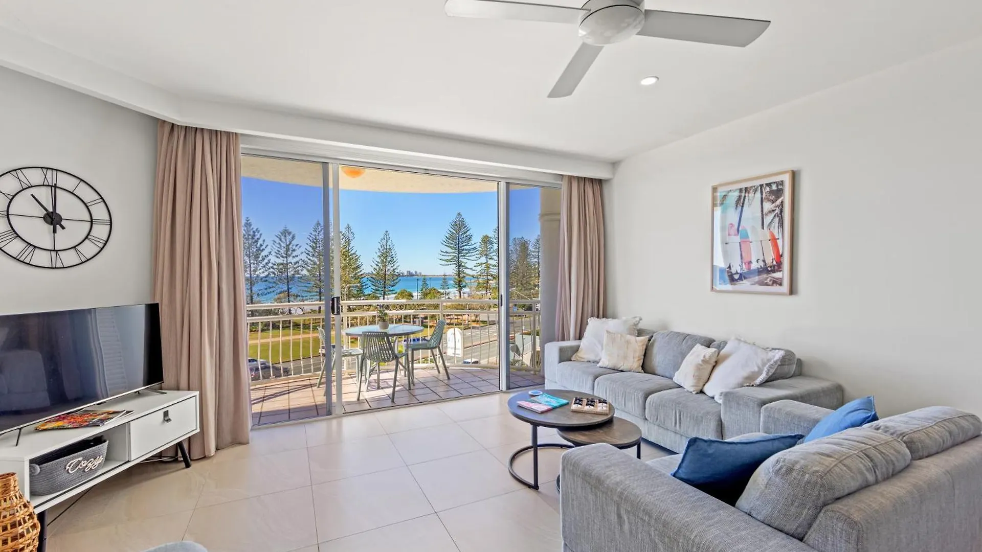 Aquarius Resort Alexandra Headland 4*,