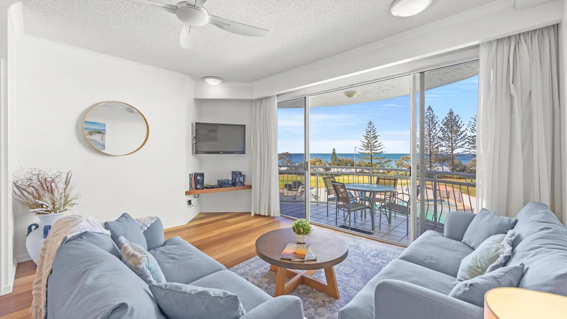 **** Aparthotel Aquarius Resort Alexandra Headland Australia