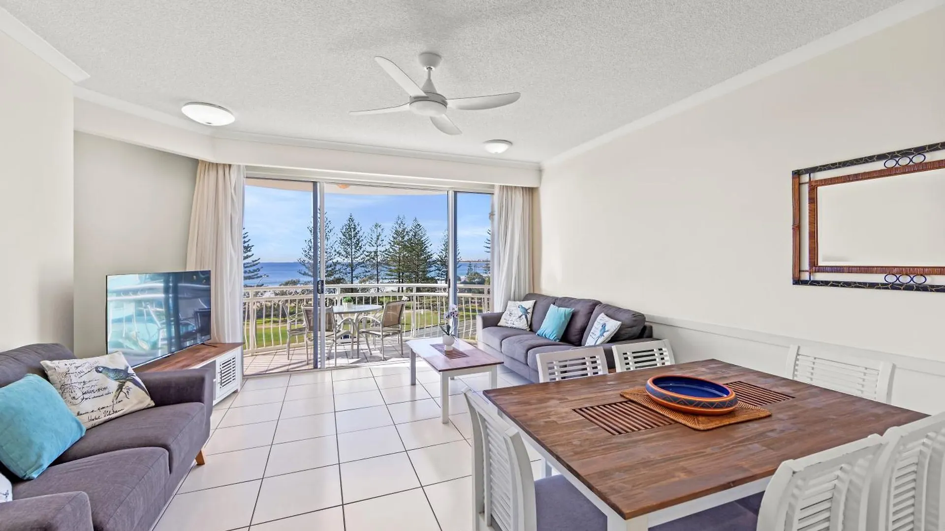 Aquarius Resort Alexandra Headland Aparthotel